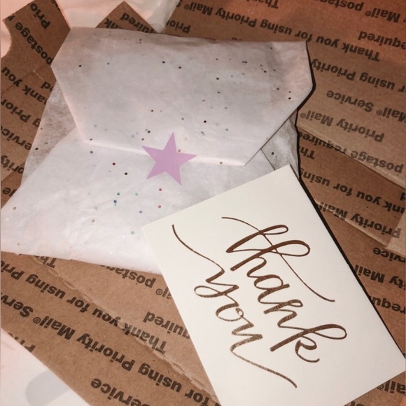 Meet Your Posher! - Picture 3 of 4